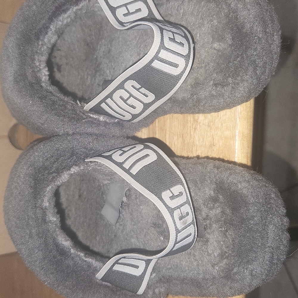 Ugg Yeah Slides - image 7